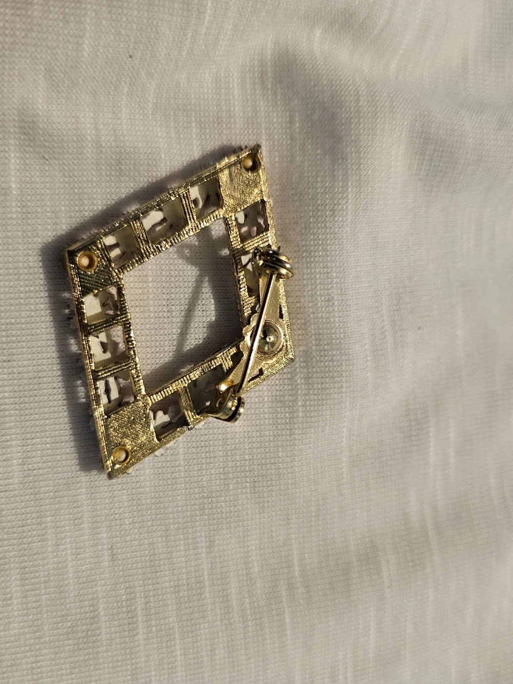 None elegant gold